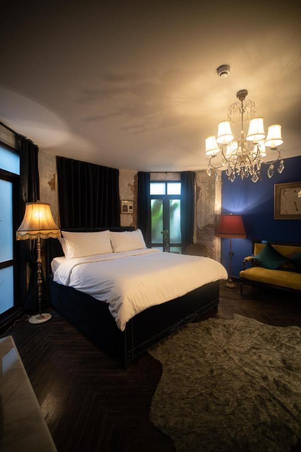 Baan Tuk Din Hotel กรุงเทพมหานคร ภายนอก รูปภาพ