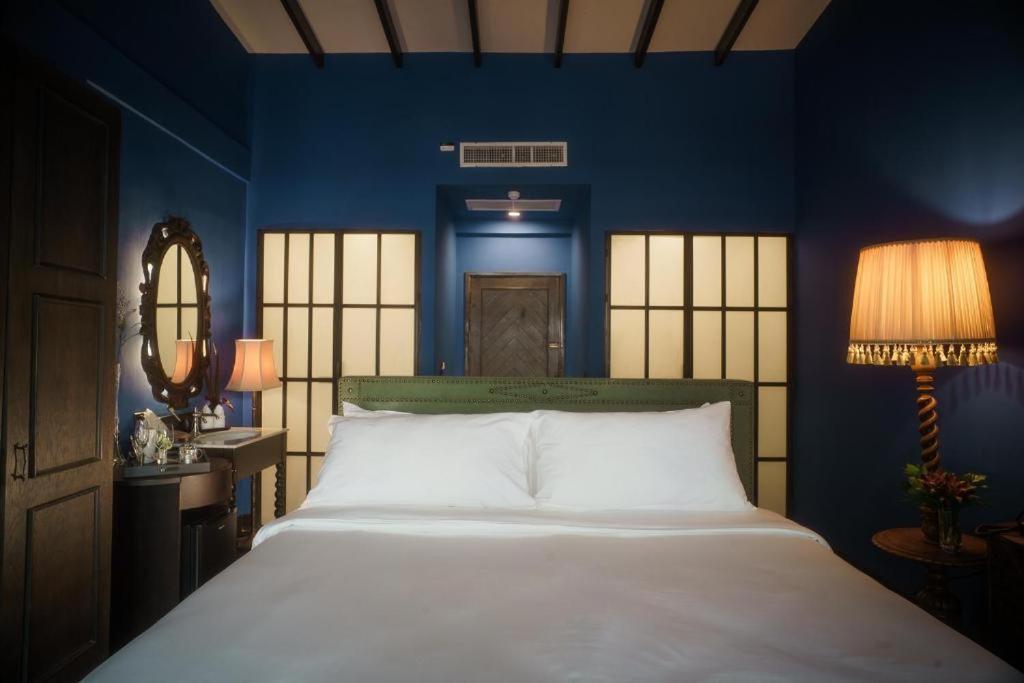 Baan Tuk Din Hotel กรุงเทพมหานคร ภายนอก รูปภาพ